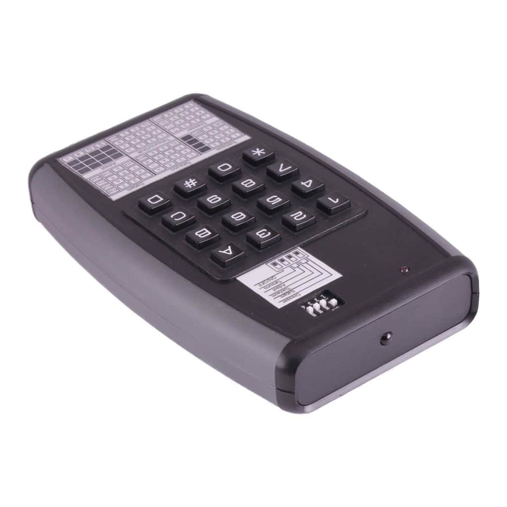 Universal service remote control for fuel pumps (Tokheim, Wayne Dresser